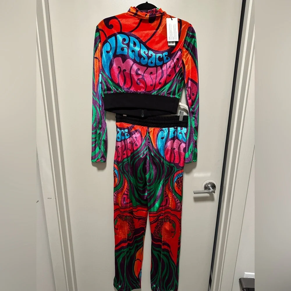 Versace Medusa Music Collection - Picture 9 of 12